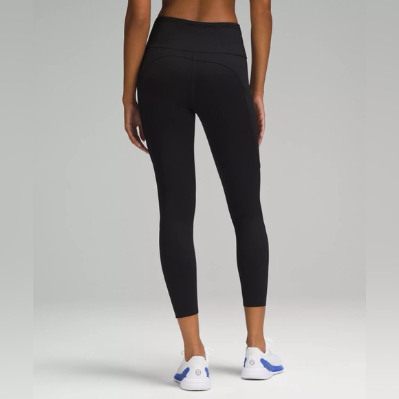 LULULEMON X BARRY’S Fast and Free High-Rise Tight 25" - CASTRO Black - Picture 2 of 8